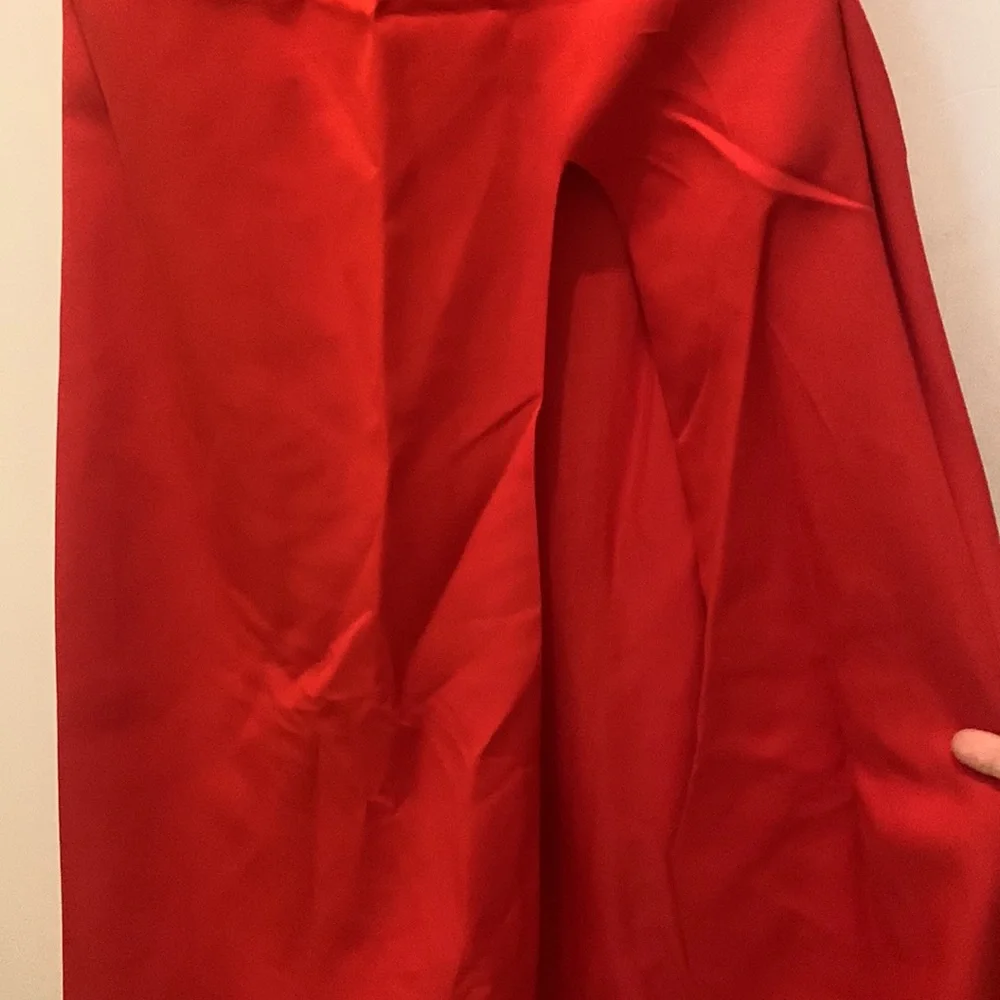 PROM DRESS - Picture 2 of 4